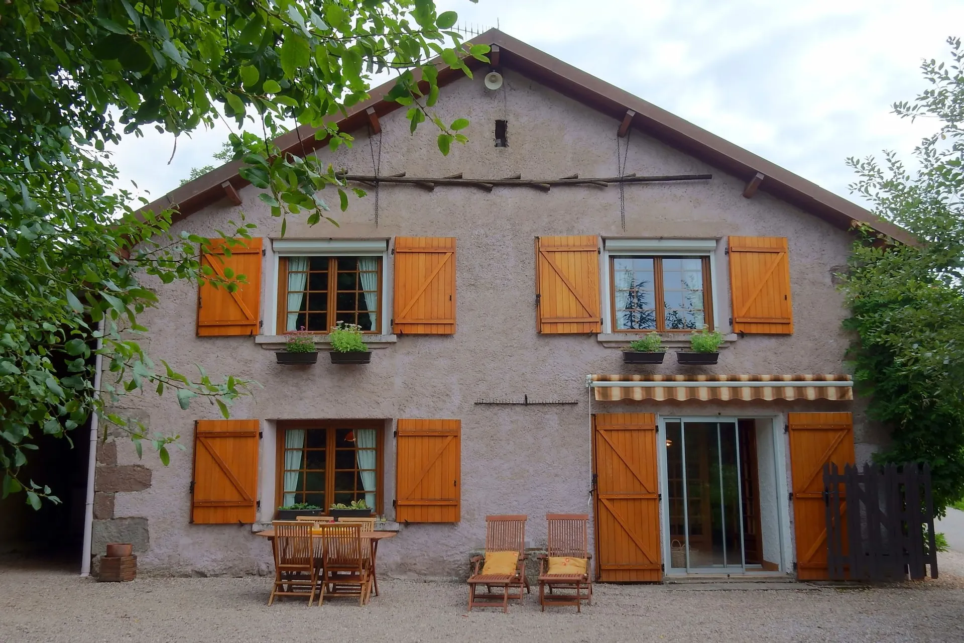 Exterieur vakantiehuis (zomer)