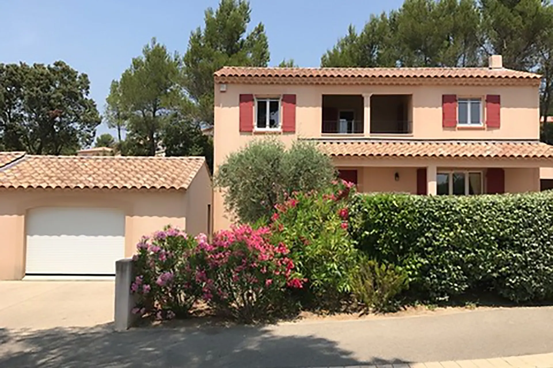 Extérieur maison de vacances (été)