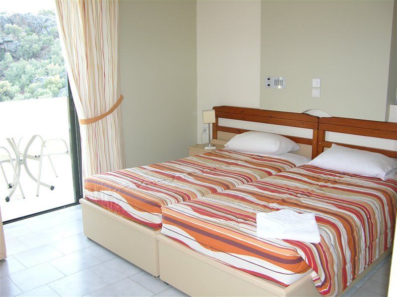 Polyrizos (Polyrisos), foto 4