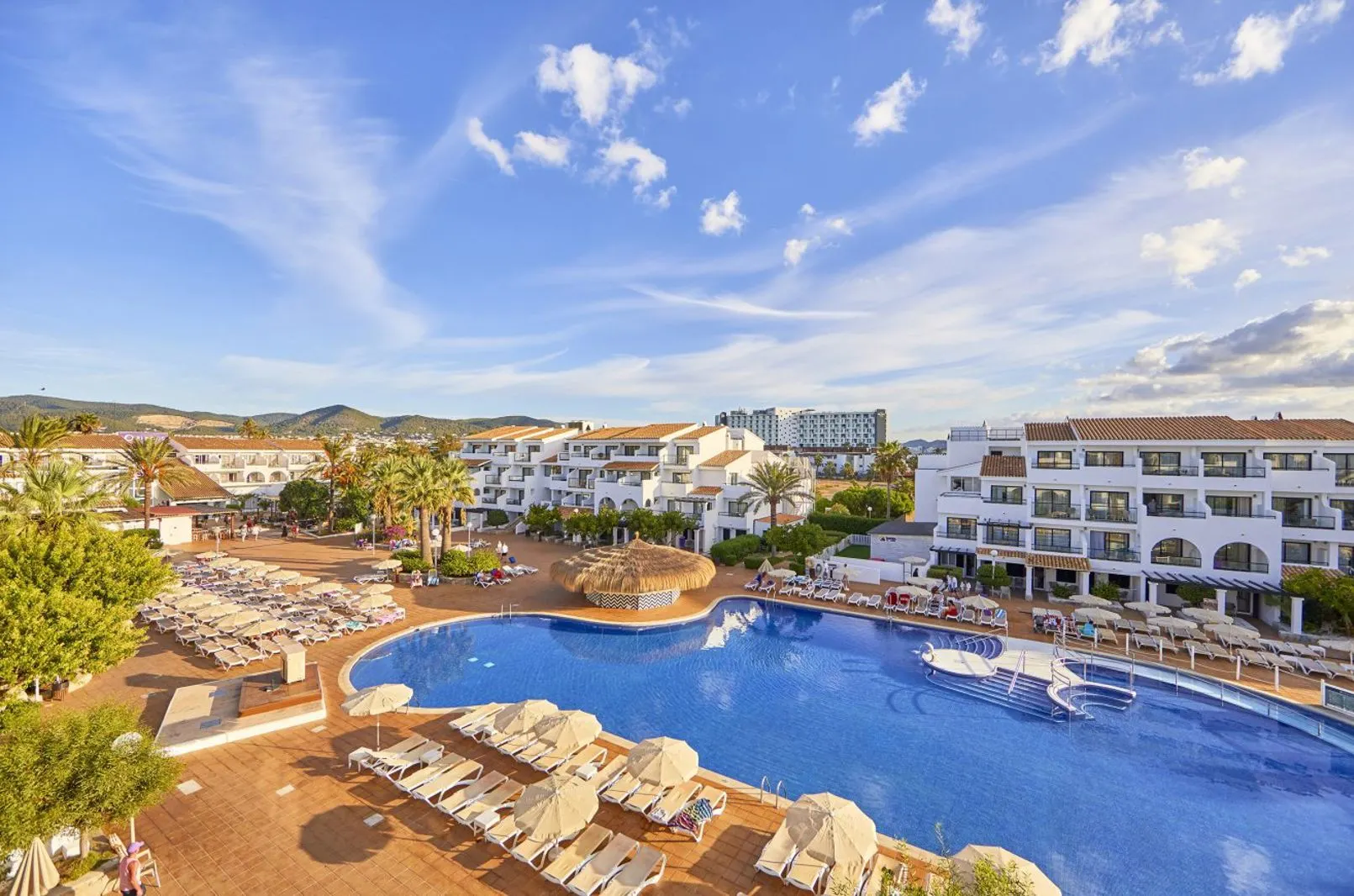 Fergus Style Bahamas