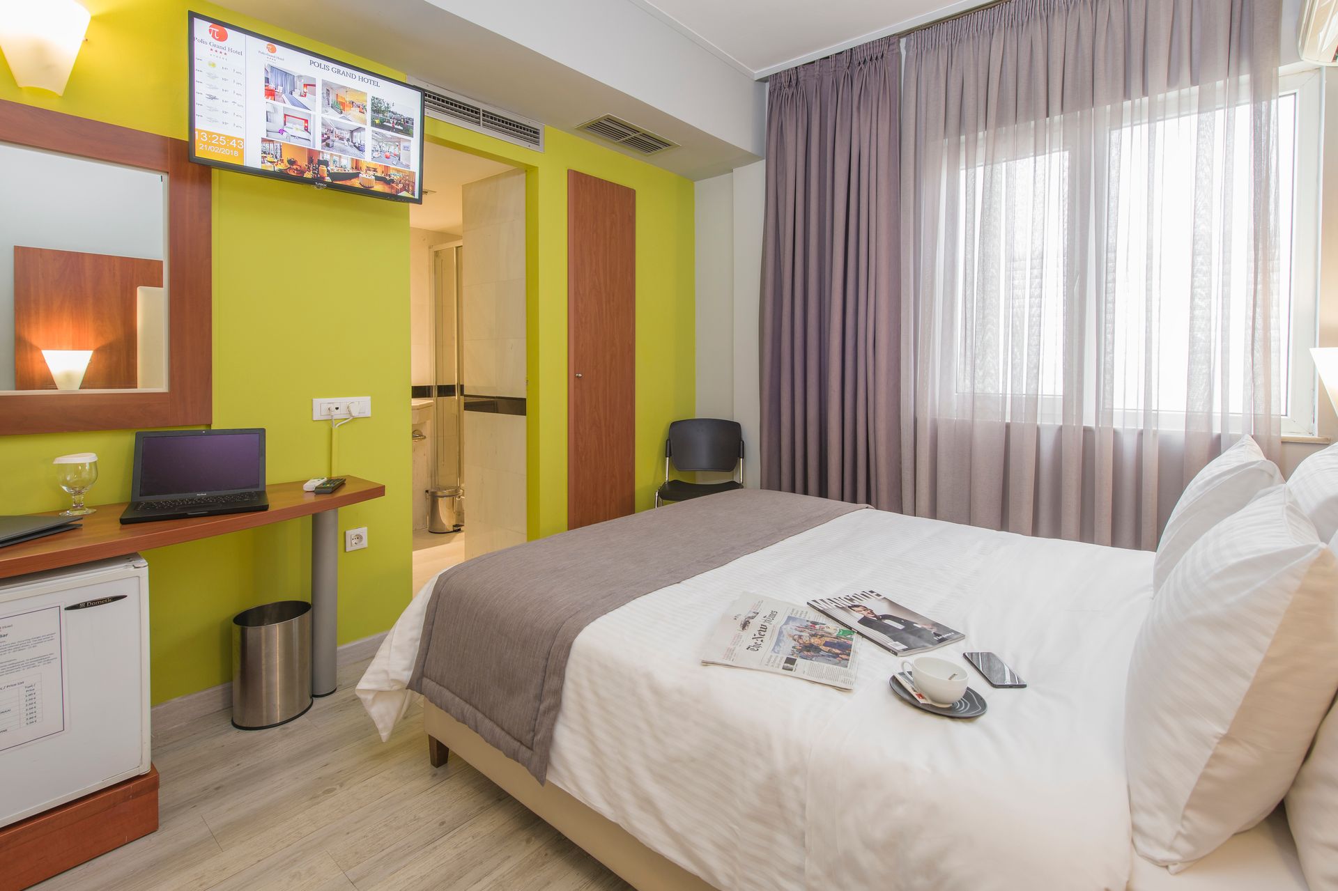 Polis Grand, foto 6