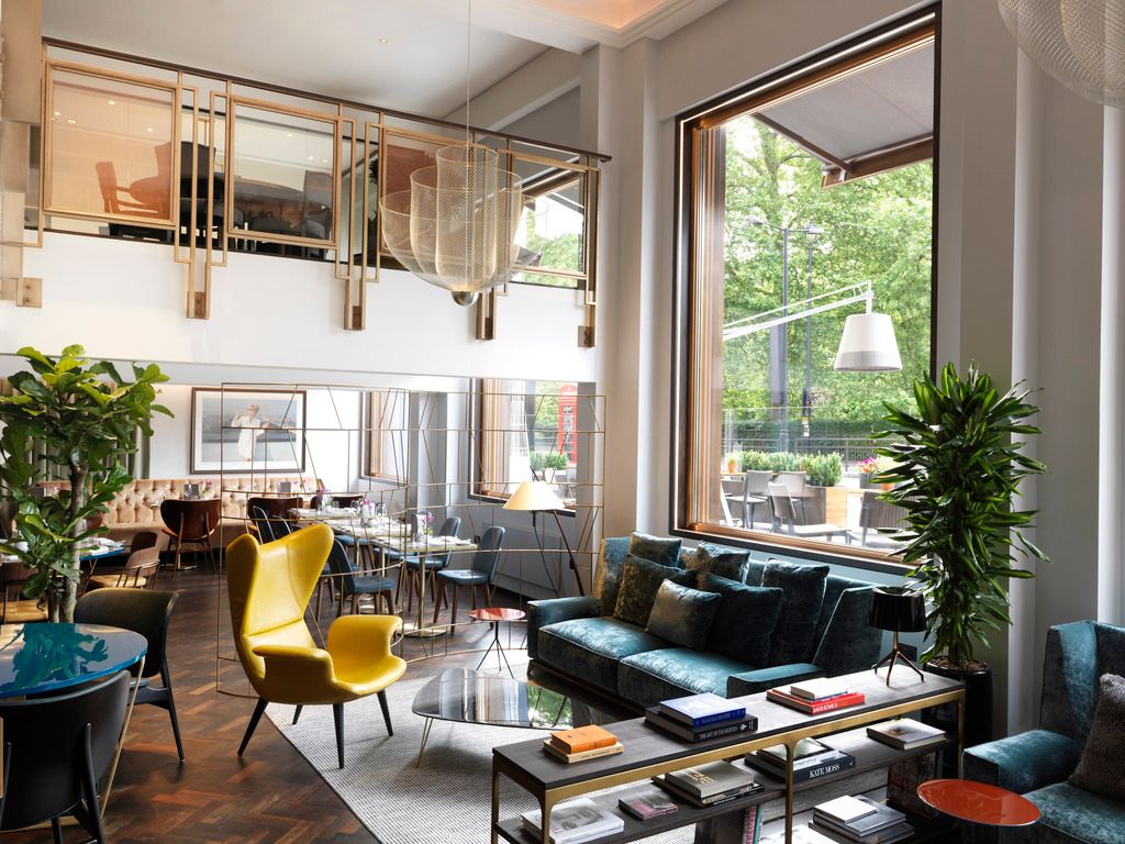 Athenaeum Hotel & Residences, foto 2