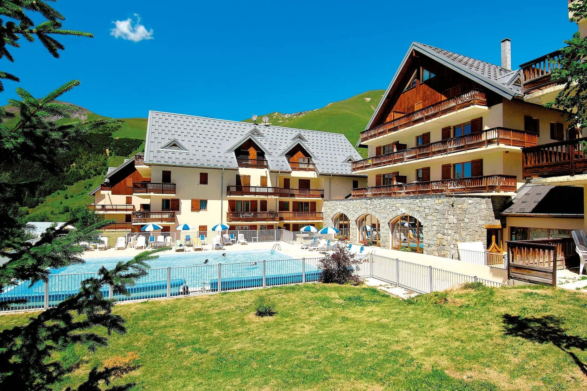 Extérieur maison de vacances (été)