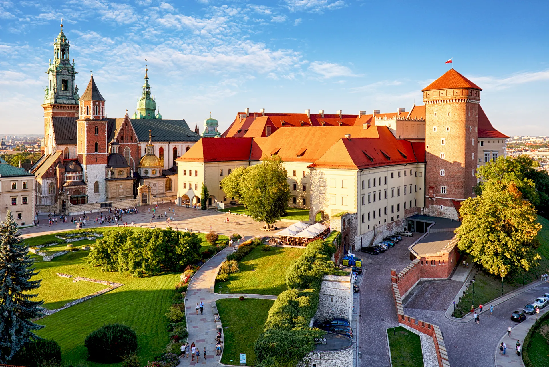 Kasteel Wawel ligt ca. 30 minuten wandelen vanaf Zulian, met de fiets ben je er zo!
