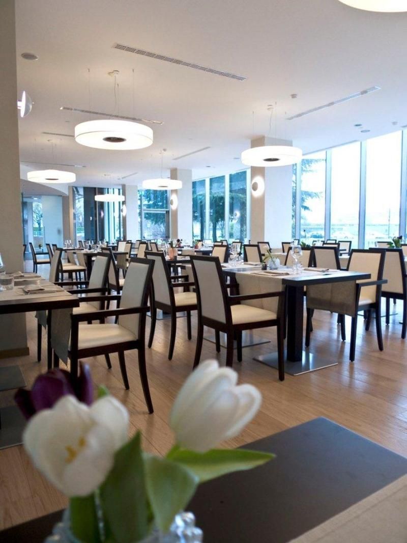 The Hub, foto 12