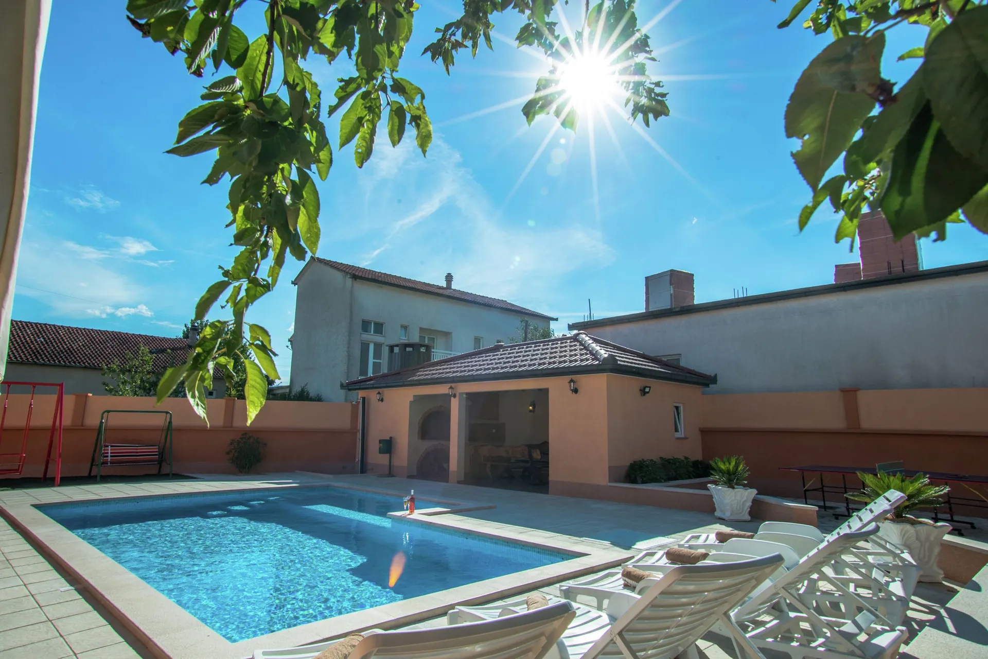 Piscine maison de vacances