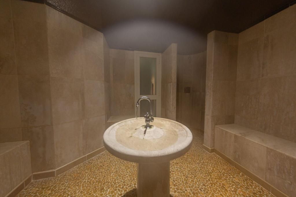 Hôtel Le Roi Théodore, Restaurant & SPA, foto 5