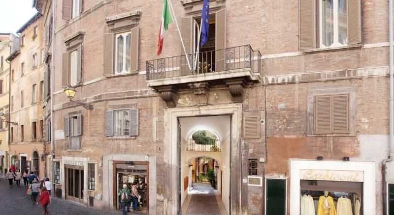 Pantheon Inn, foto 11