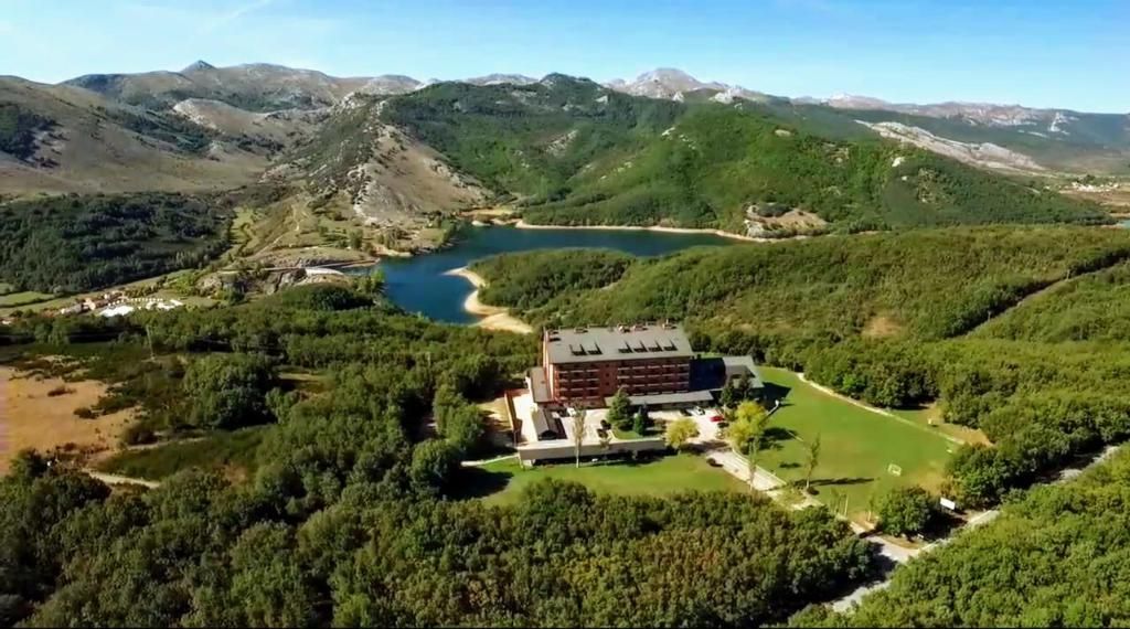 Parador de Cervera de Pisuerga, foto 7