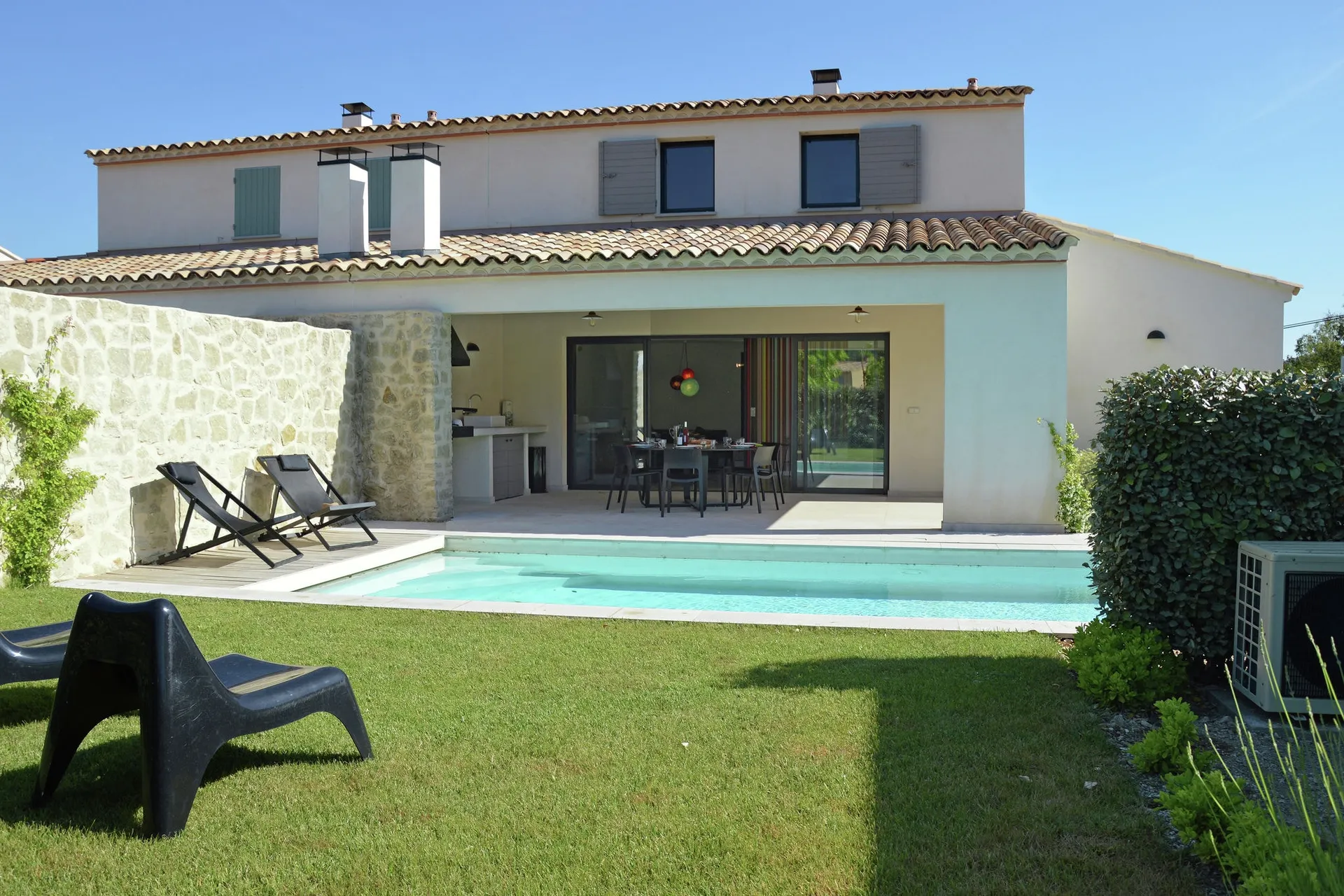 Extérieur maison de vacances (été)