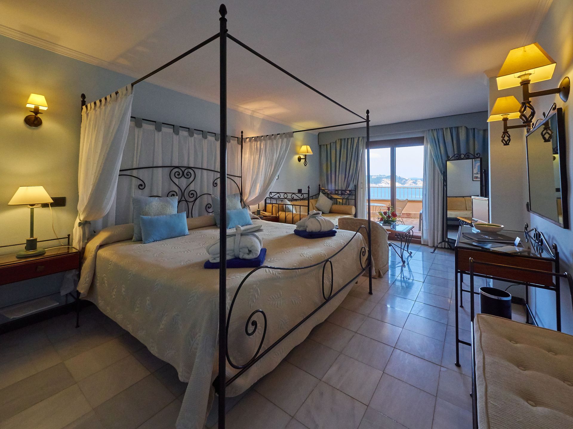 Hotel Petit Cala Fornells, foto 14
