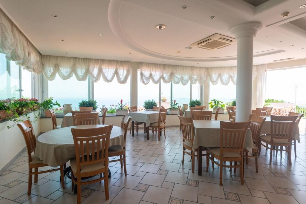 Hotel Villa Ireos, foto 6