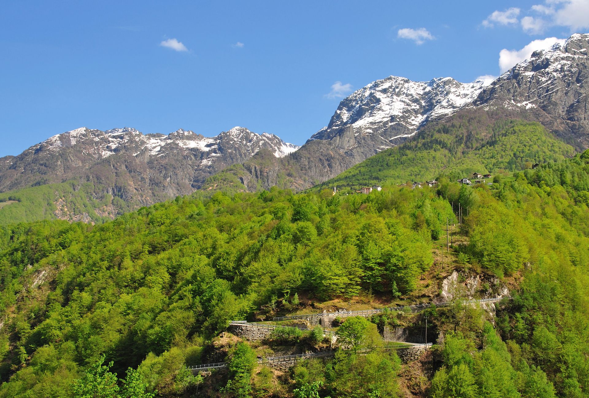 Noord-Italië en Zwitserland, Domodossola, foto 13