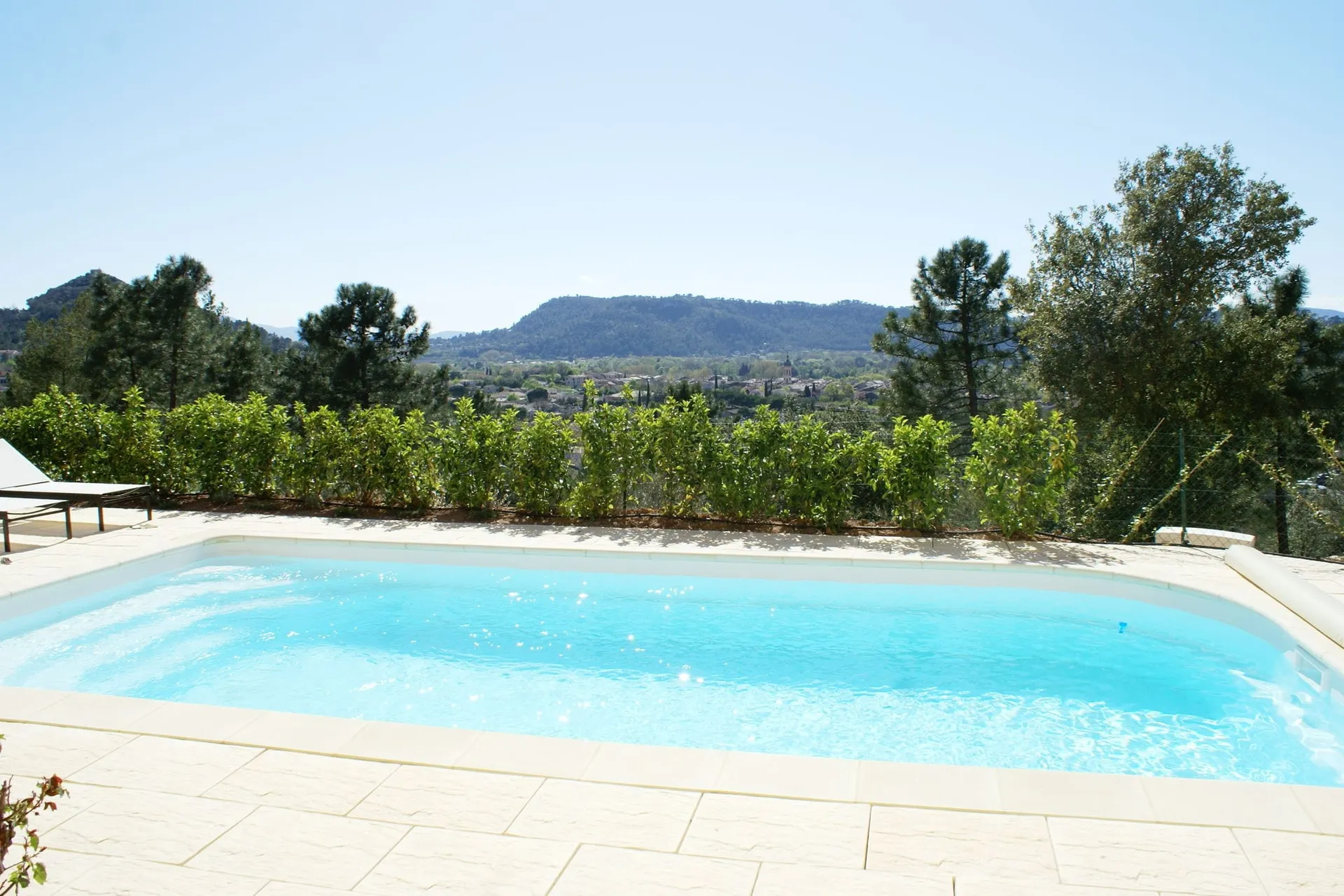 Piscine maison de vacances