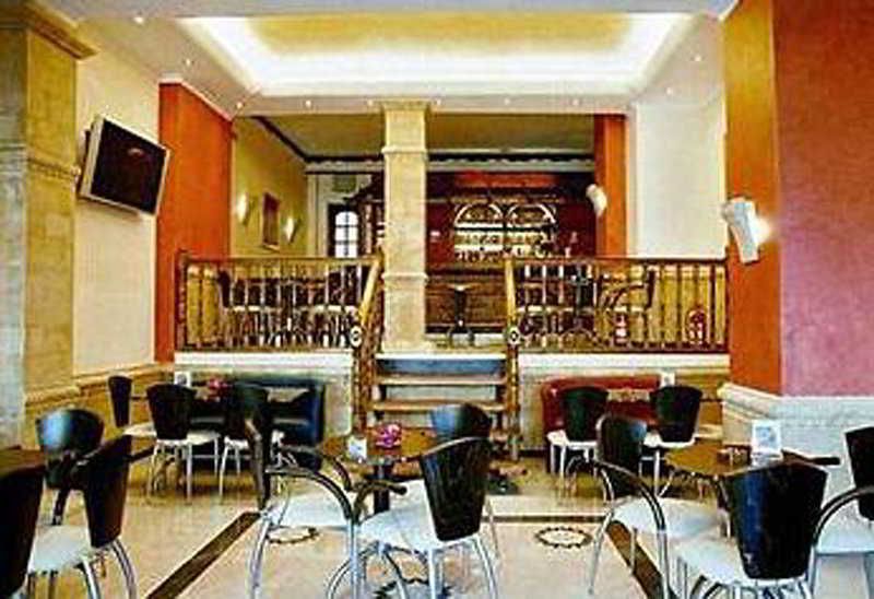 Argo Hotel Piraeus, foto 12