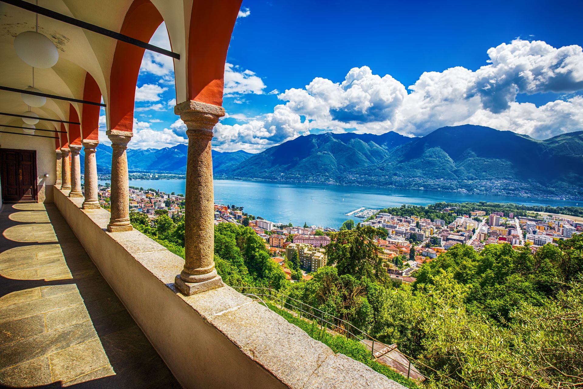 Noord-Italië en Zwitserland, Domodossola, foto 14