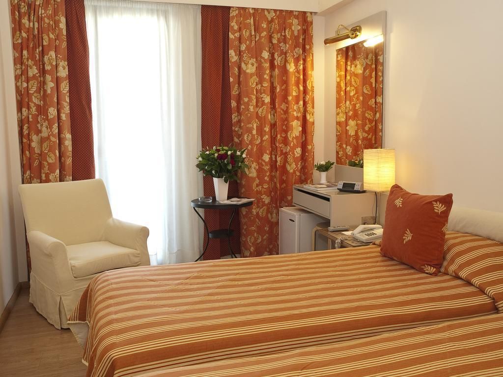 The Park Hotel Piraeus, foto 8
