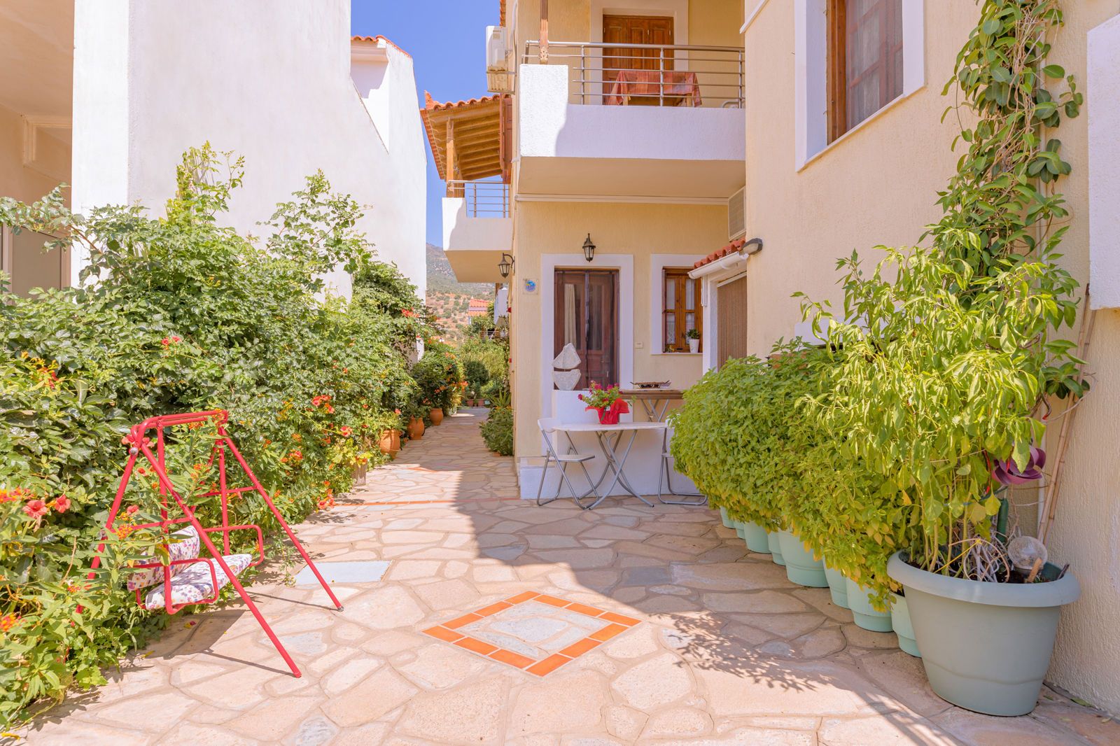 Maria Studios, foto 12