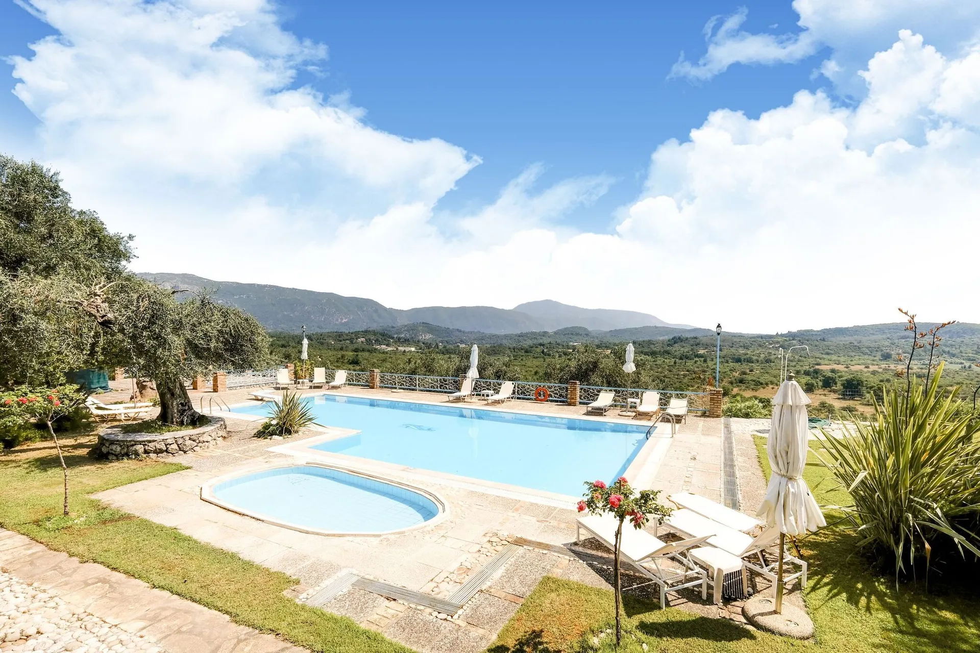 Piscine maison de vacances