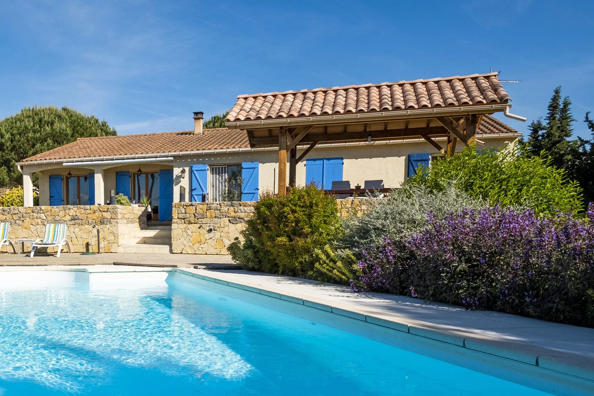 Extérieur maison de vacances (été)