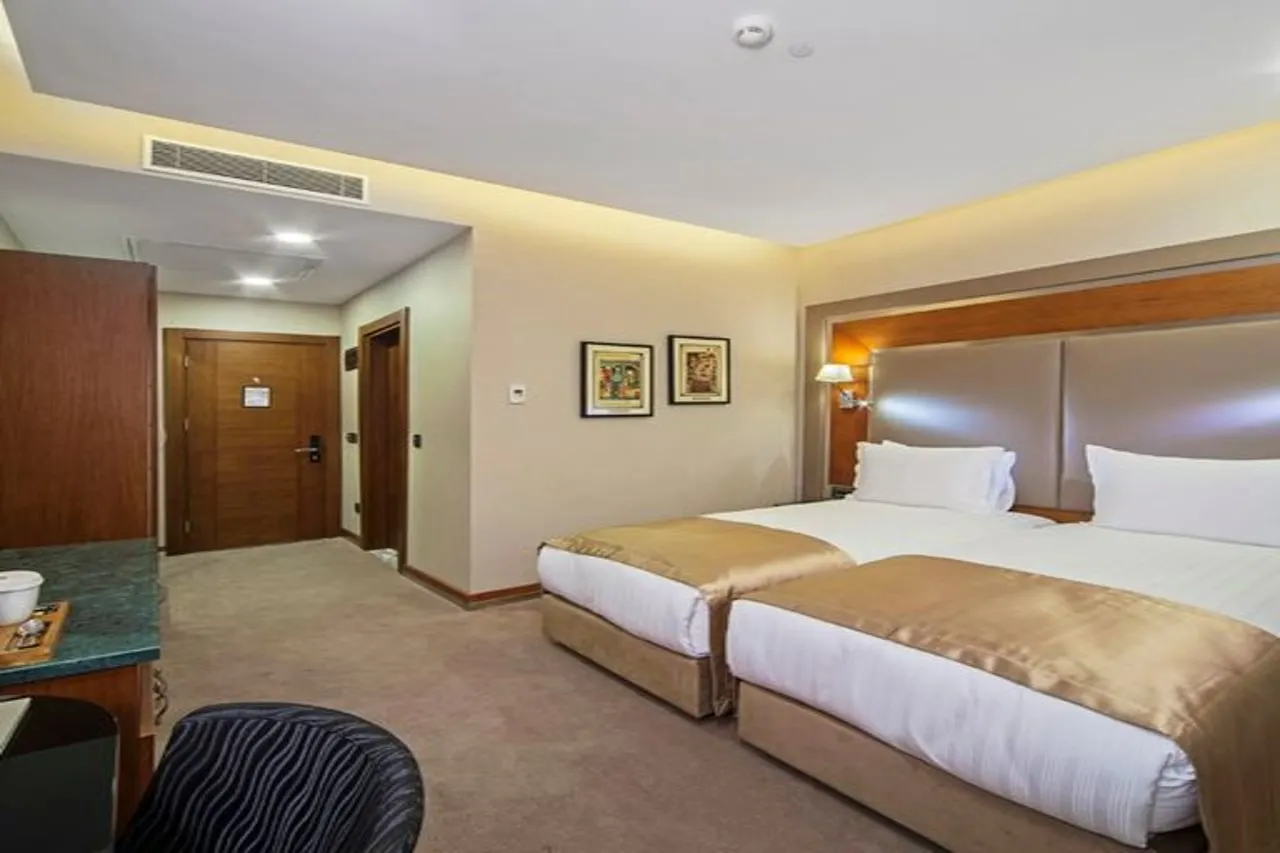 Dosso Dossi Hotels Old City