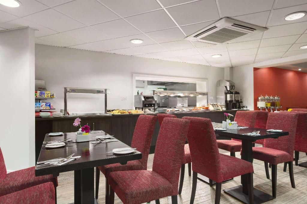Ramada by Wyndham London Stansted Airport, foto 7