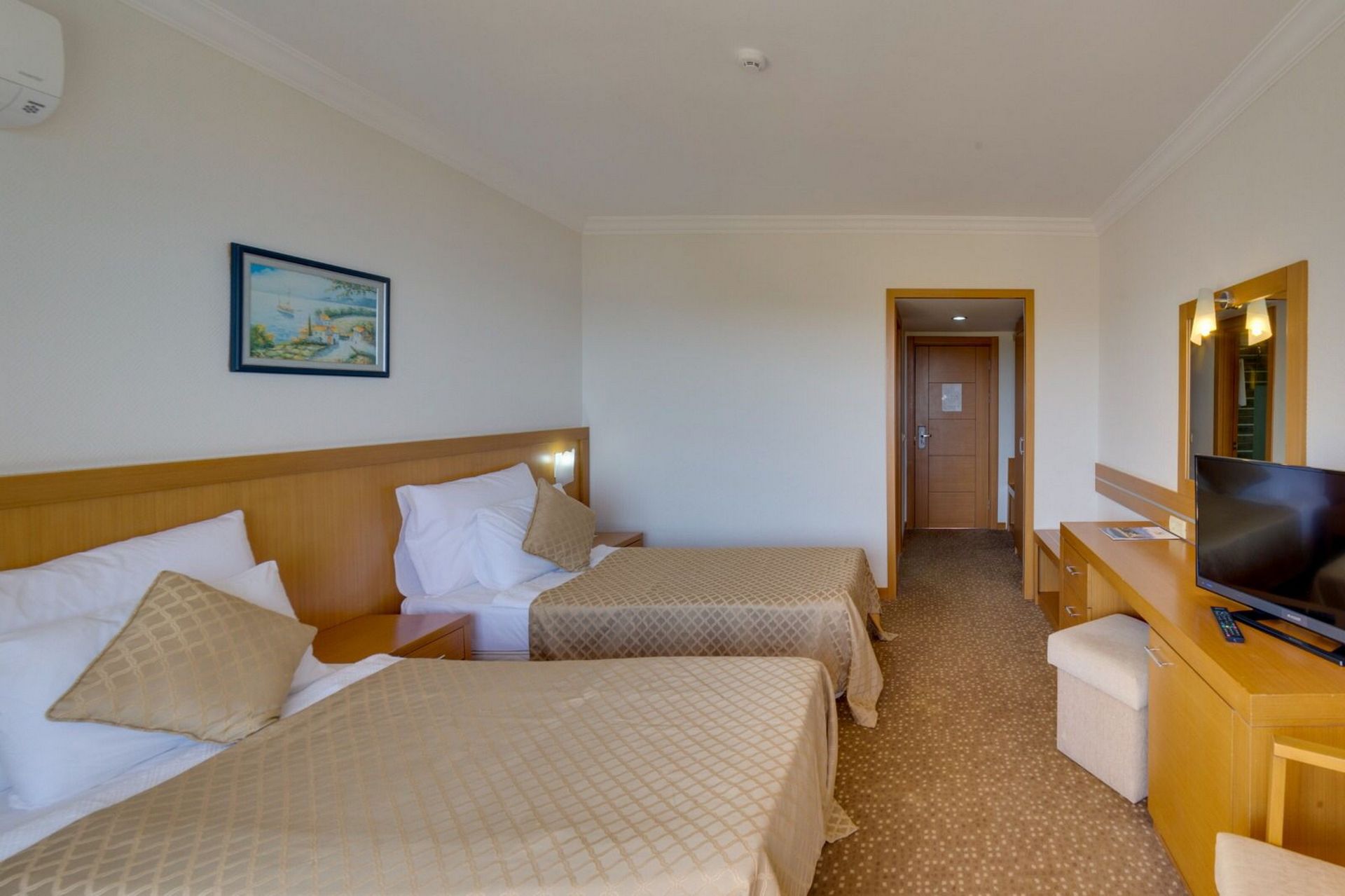 The Holiday Resort Hotel, foto 11