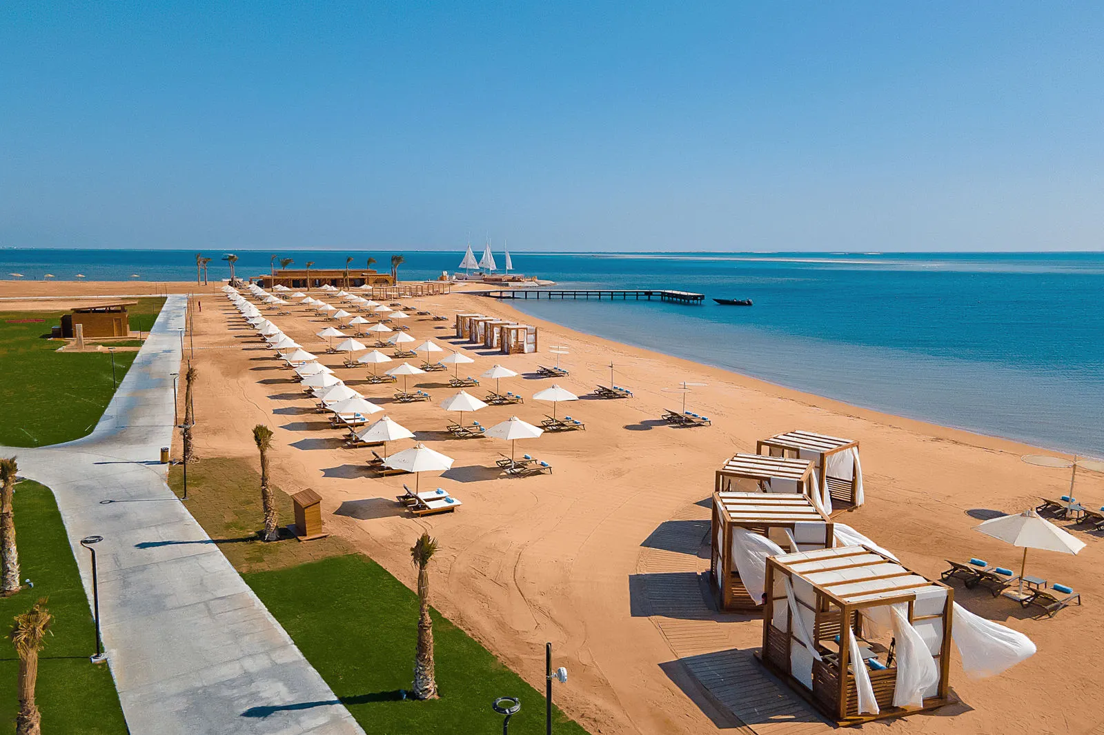 Rixos Premium Magawish Suites & Villas
