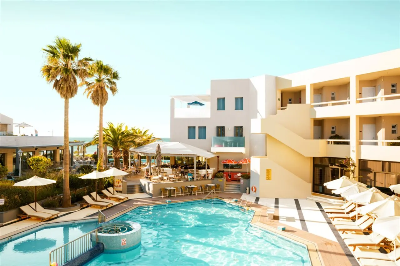 Pearl Beach Hotel