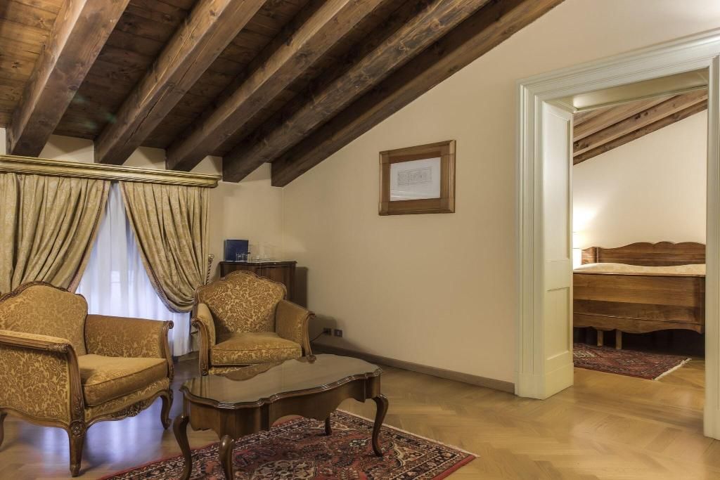 Villa Fenaroli Palace, foto 7