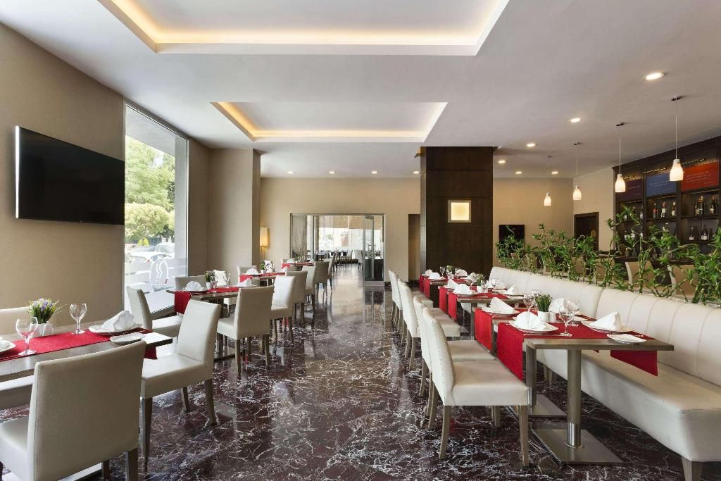 Ramada Plaza by Wyndham Izmir, foto 2