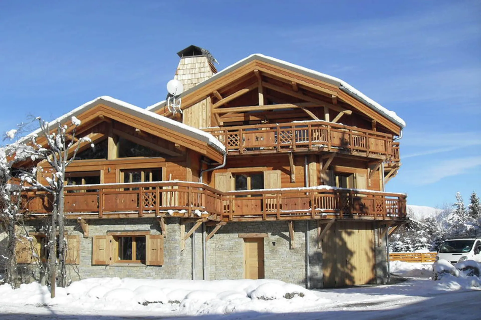 Exterieur vakantiehuis (winter)