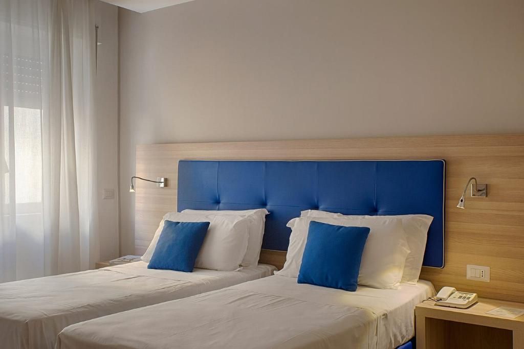 American Hotel, foto 13
