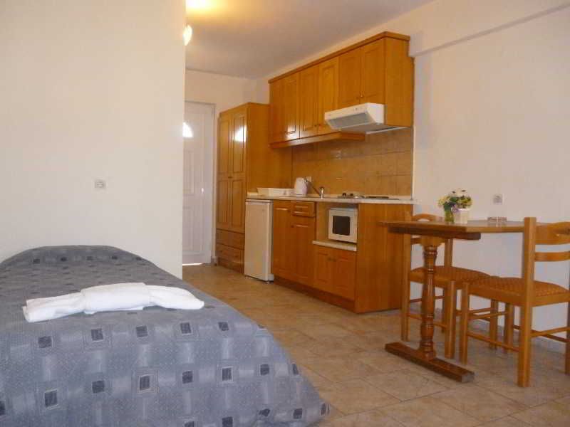 Alexis Pool Apartments, foto 13