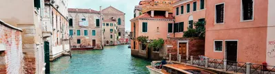 Promenade en bateau à Venise dans une maison de vacances en Italie avec Neckermann