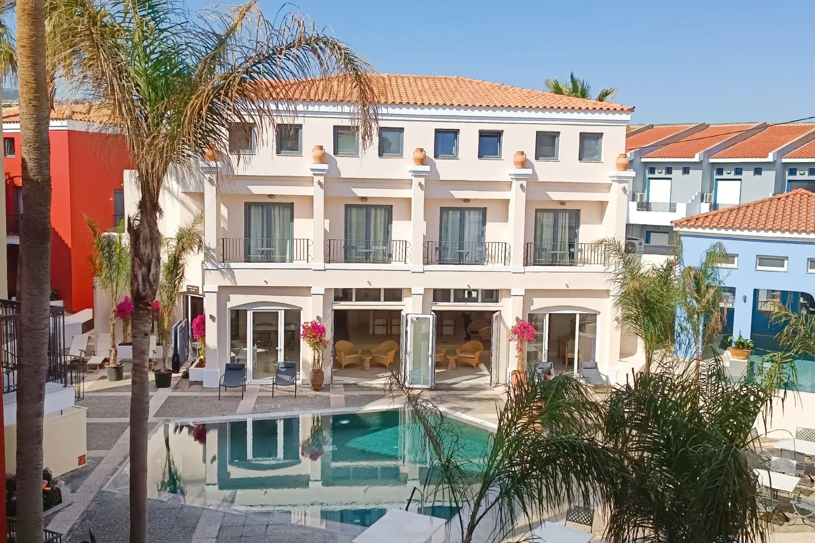 Grecotel Plaza Beach House