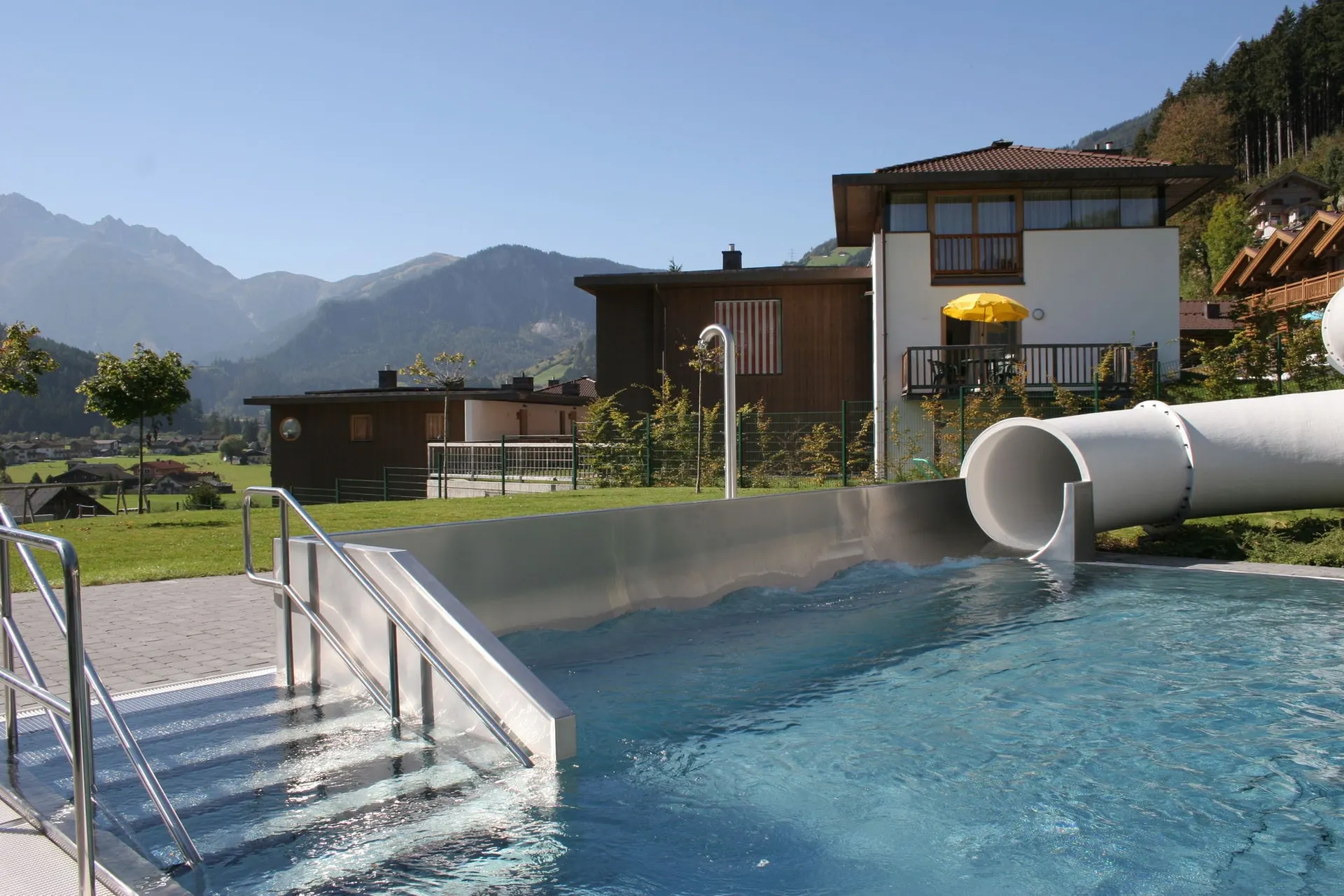 Piscine maison de vacances