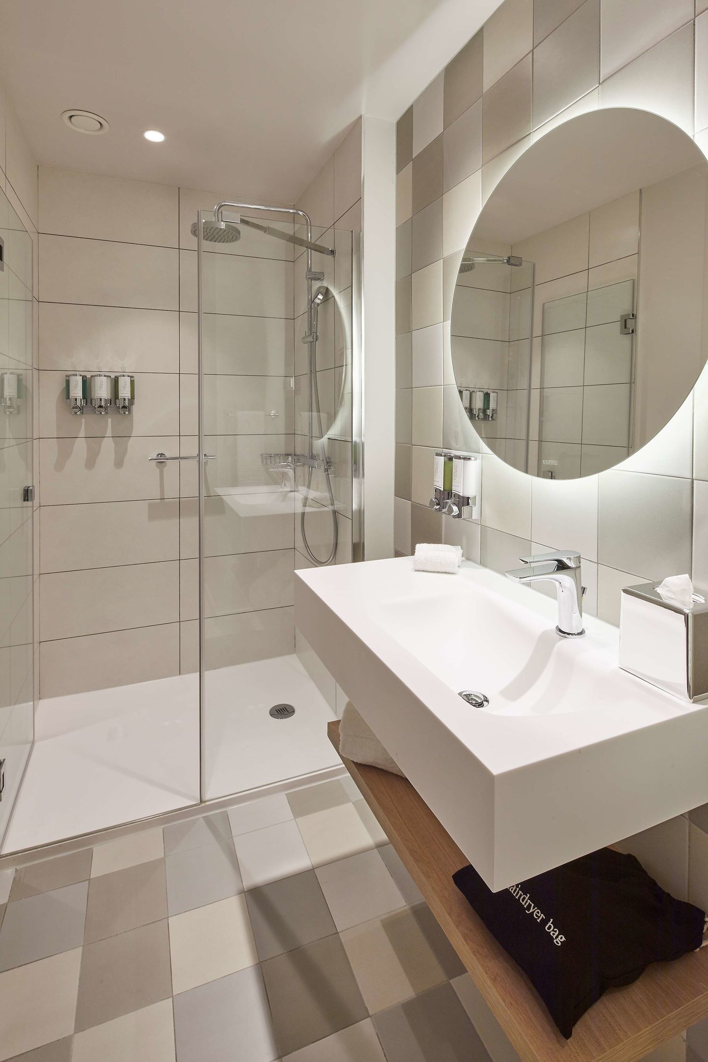 Hampton by Hilton Barcelona Fira Gran Via, foto 8