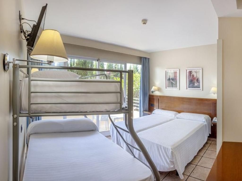 Abril, foto 9