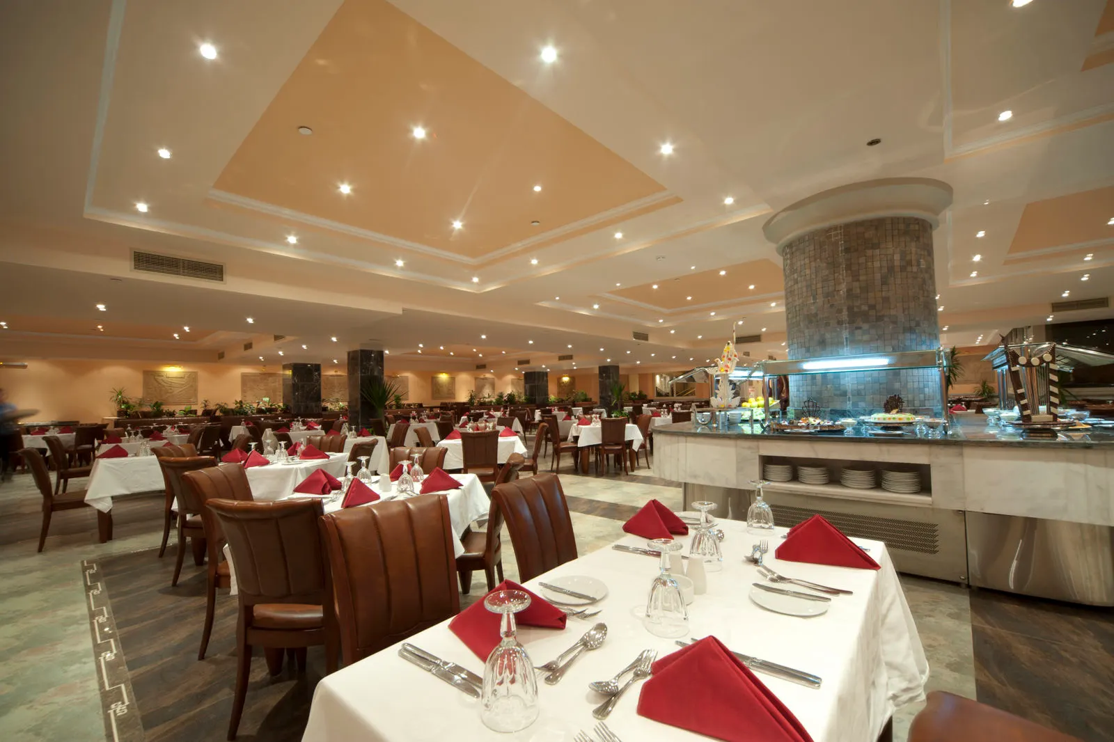 AMC Royal Hotel & Spa