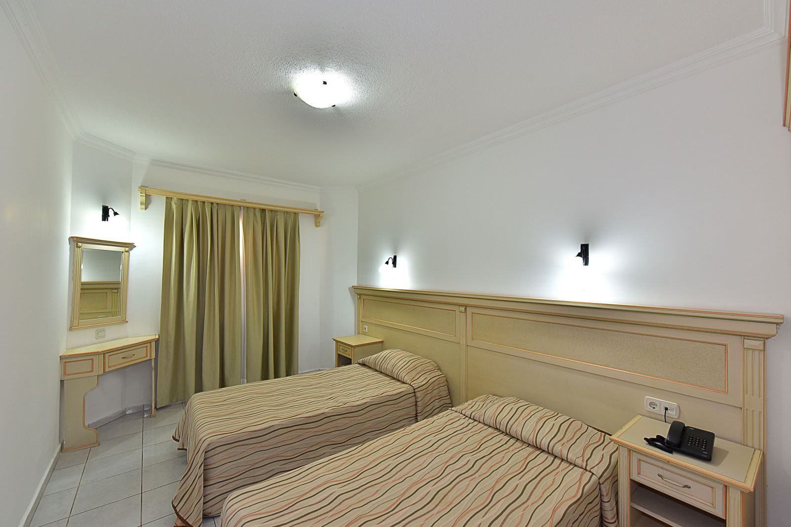 Tropicana Beach Hotel, foto 8