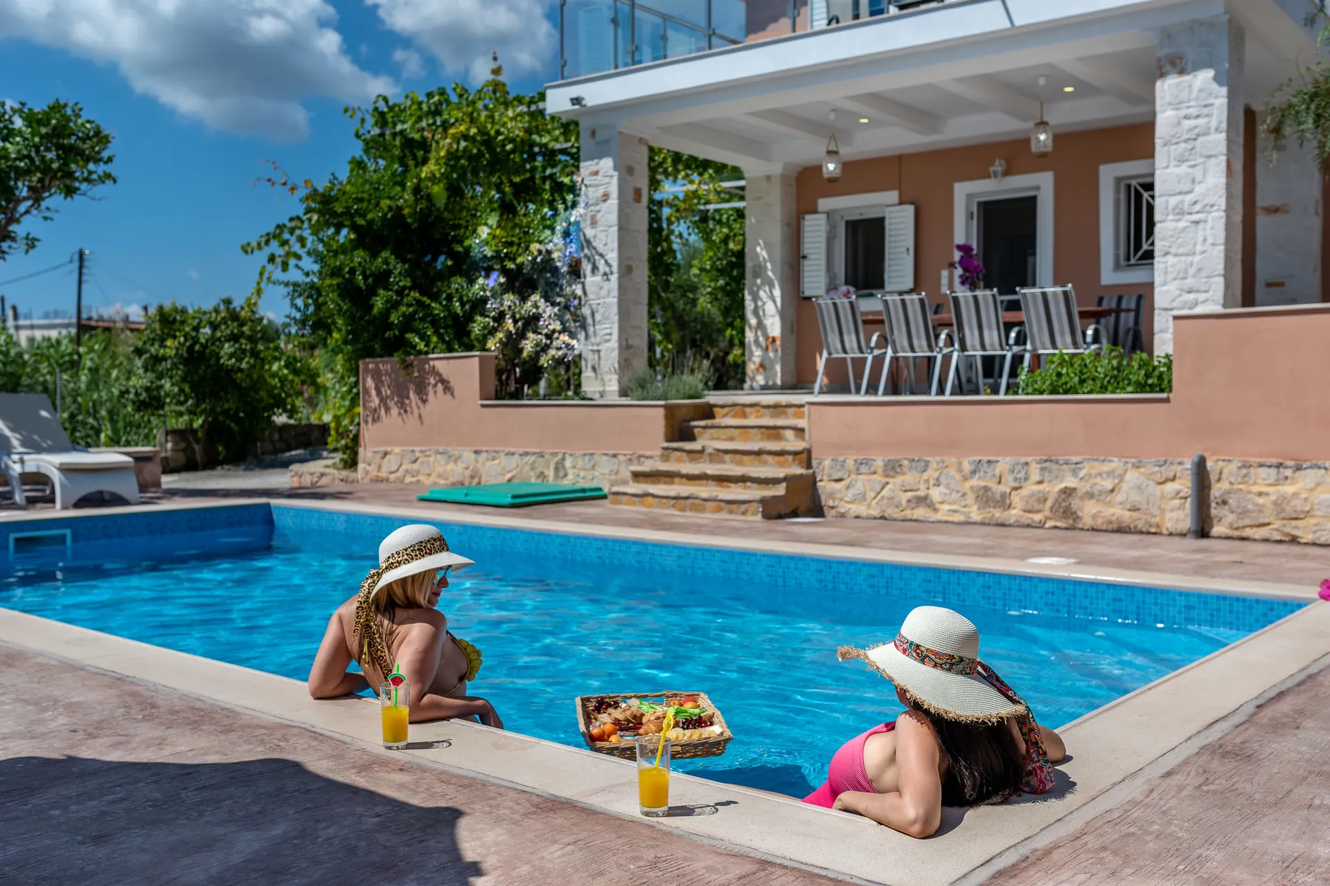 Piscine maison de vacances
