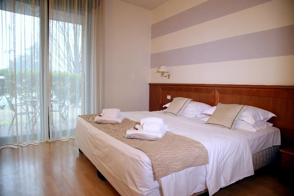 Phi Hotel Emilia, foto 13