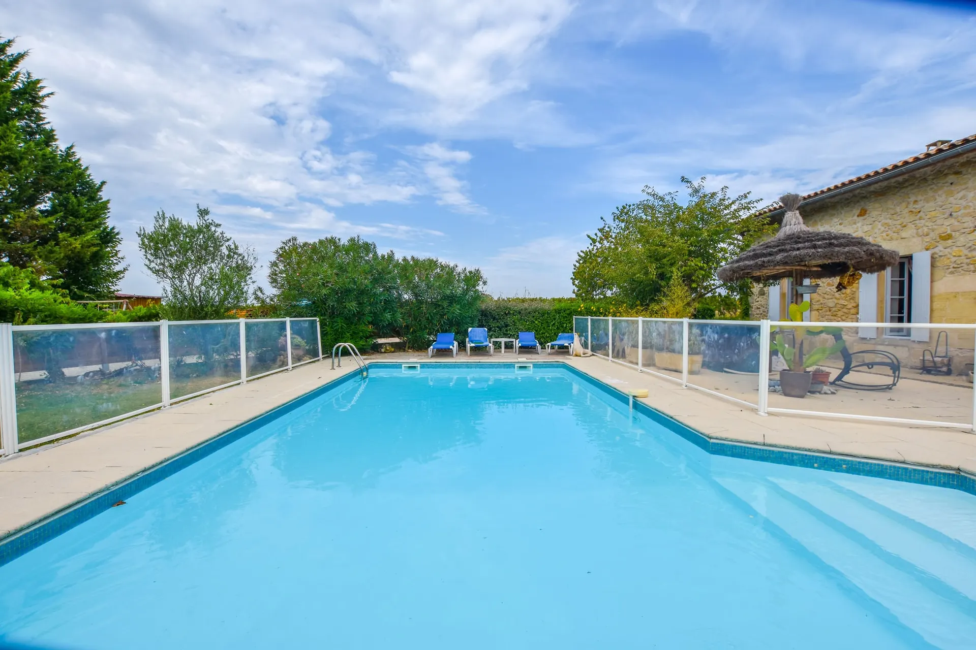 Piscine maison de vacances