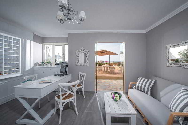 Notos Heights Hotel & Suites, foto 2