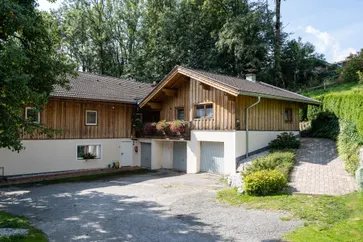 Extérieur maison de vacances (été)
