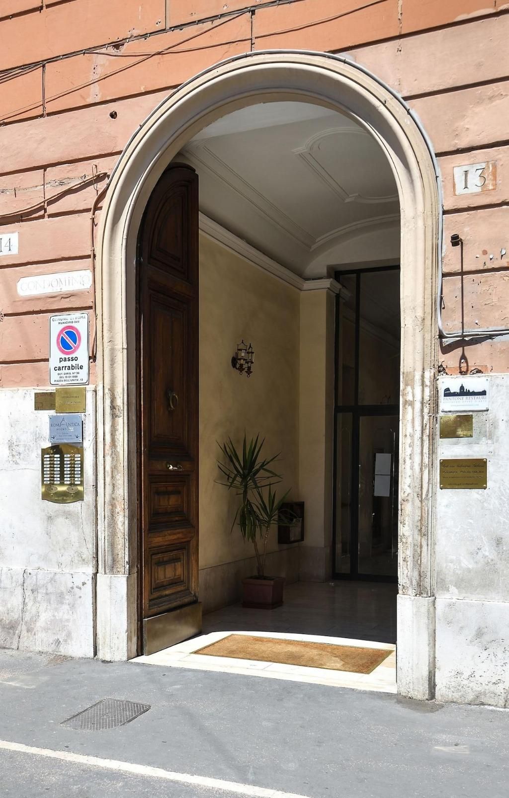 Vatican Nausicaa, foto 11