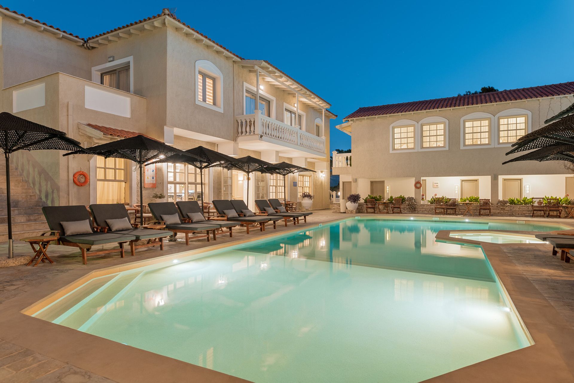 Ino Hotel & Suites, foto 13