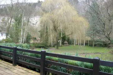 Vue de la maison de vacances (été)
