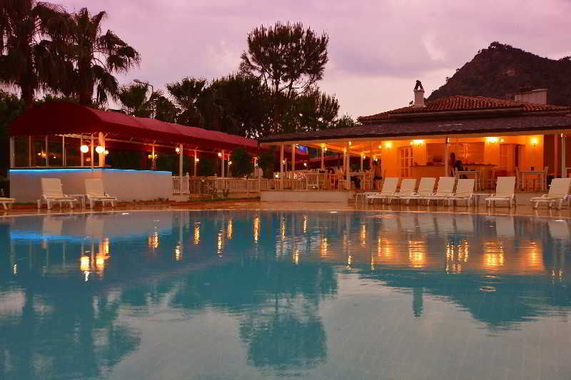 White Otel, foto 8